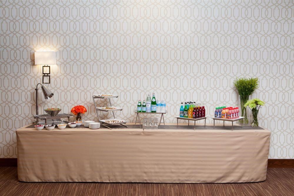Sheraton Pittsburgh Airport Hotel Coraopolis Buitenkant foto