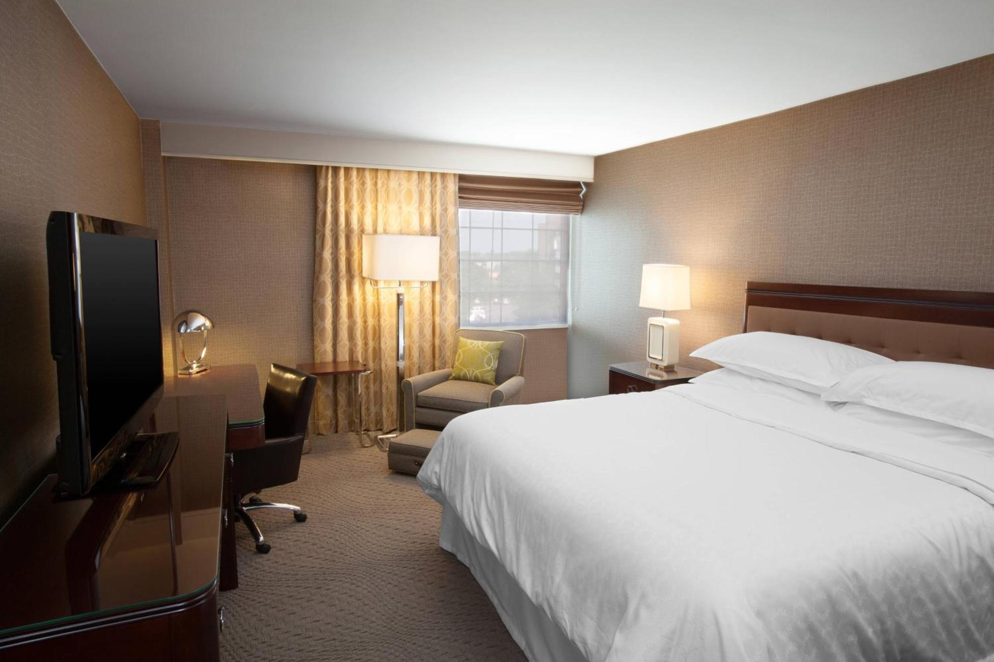 Sheraton Pittsburgh Airport Hotel Coraopolis Buitenkant foto